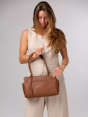 Pure Luxuries London Tan Brown 'Manon' Leather Handbag - Image 3 of 7