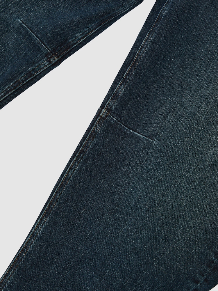 Reiss Antique Mid Blue Levitt Barrel-Leg Jeans - Image 6 of 6 Reiss Antique Mid Blue Levitt Barrel-Leg Jeans - Image 6 of 6