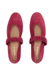 Boden Red Camilla Ruched Ballet Flats - Image 4 of 5