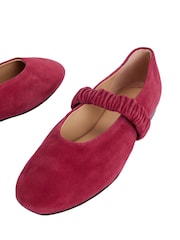 Boden Red Camilla Ruched Ballet Flats - Image 5 of 5