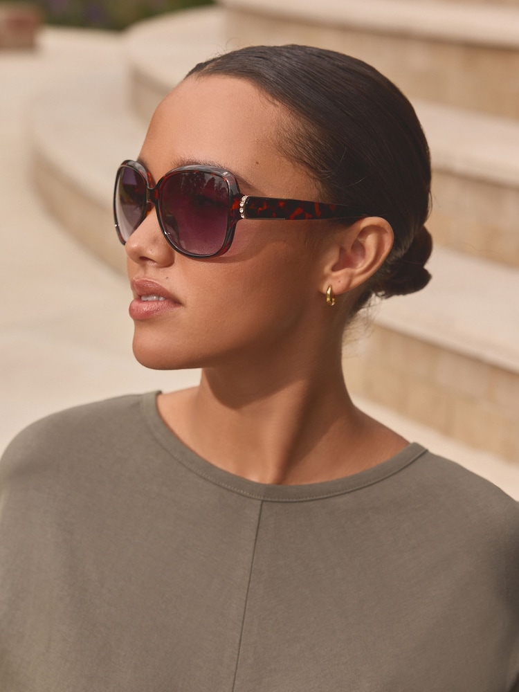 Tortoiseshell Brown Polarised Bling Arm Detail Sunglasses - Image 2 of 7 Tortoiseshell Brown Polarised Bling Arm Detail Sunglasses - Image 2 of 7