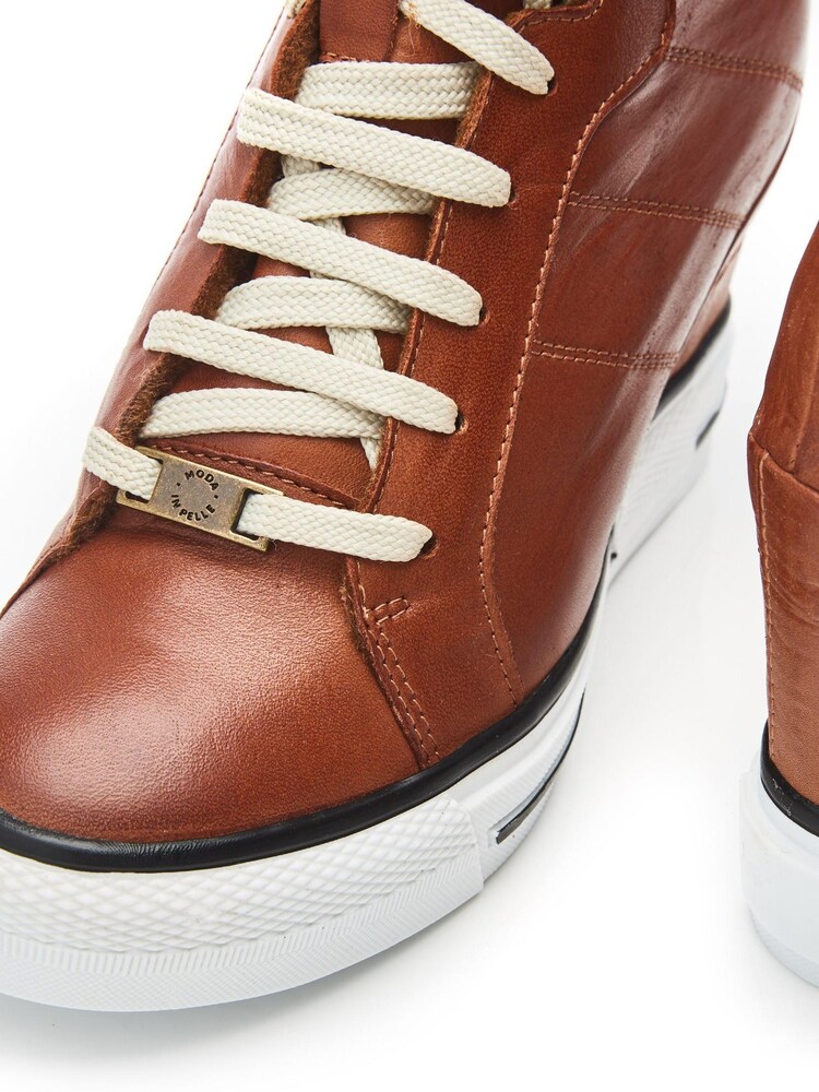 Moda in Pelle Grainger Wedge Stripe Sole Lace Up Trainers - Image 4 of 4 Moda in Pelle Grainger Wedge Stripe Sole Lace Up Trainers - Image 4 of 4
