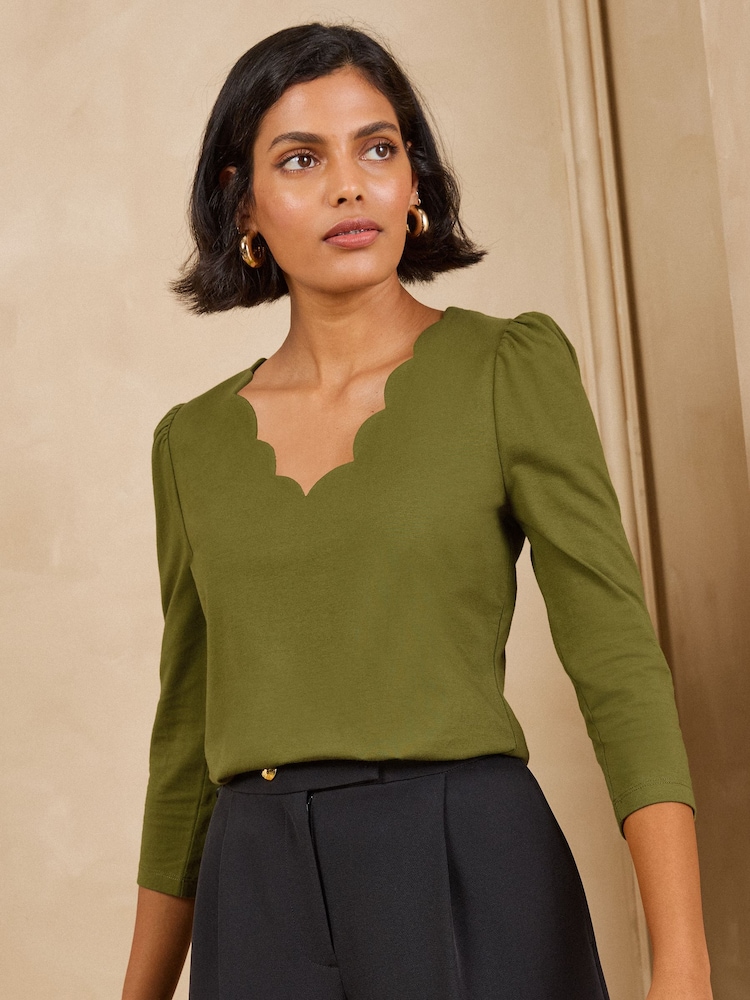 Love & Roses Black White and Olive Green 3/4 Sleeve Scallop VNeck Jersey Top - Image 2 of 8