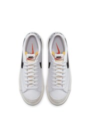 Nike White/Black Blazer Low 77 Vintage Trainers - Image 6 of 11