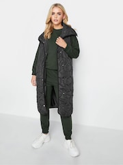 PixieGirl Petite Black Funnel Neck Quilt Gilet - Image 3 of 4