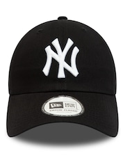 Gorra negra básica de algodón 100% con diseño ajustable de los New York Yankees 9TWENTY de New Era® - Imagen 3 de 5