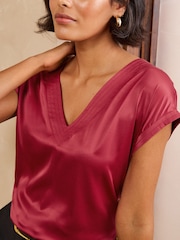 Love & Roses Black Ivory and Burgundy V-Neck Satin Front Jersey Back T-Shirt - Image 6 of 8