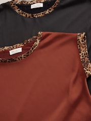 Love & Roses x2 Black and Rust Brown Tipped Satin Front Jersey Back Crew Neck T-Shirt - Image 7 of 7