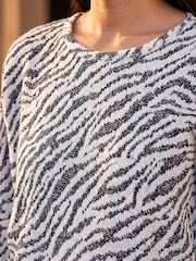 Roman Black Animal Banded Hem Top - Image 4 of 4