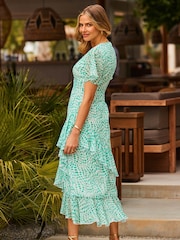 Sosandar Green Petite Abstract Print Layered Hem Angel Sleeve Maxi Dress - Image 2 of 5