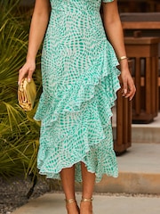 Sosandar Green Petite Abstract Print Layered Hem Angel Sleeve Maxi Dress - Image 5 of 5