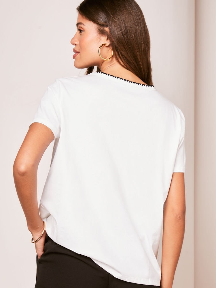 Lipsy White Relaxed Blanket Stitch Round Neck T-Shirt - Image 2 of 4