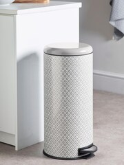Grey Grey Geo 30 Litre Pedal Bin - Image 2 of 4