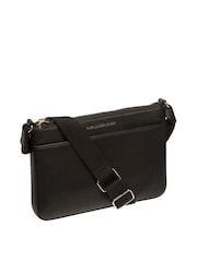 黑色 - "Pure Luxuries London Raye Nappa 皮质斜挎包" - 圖片 6，共 6