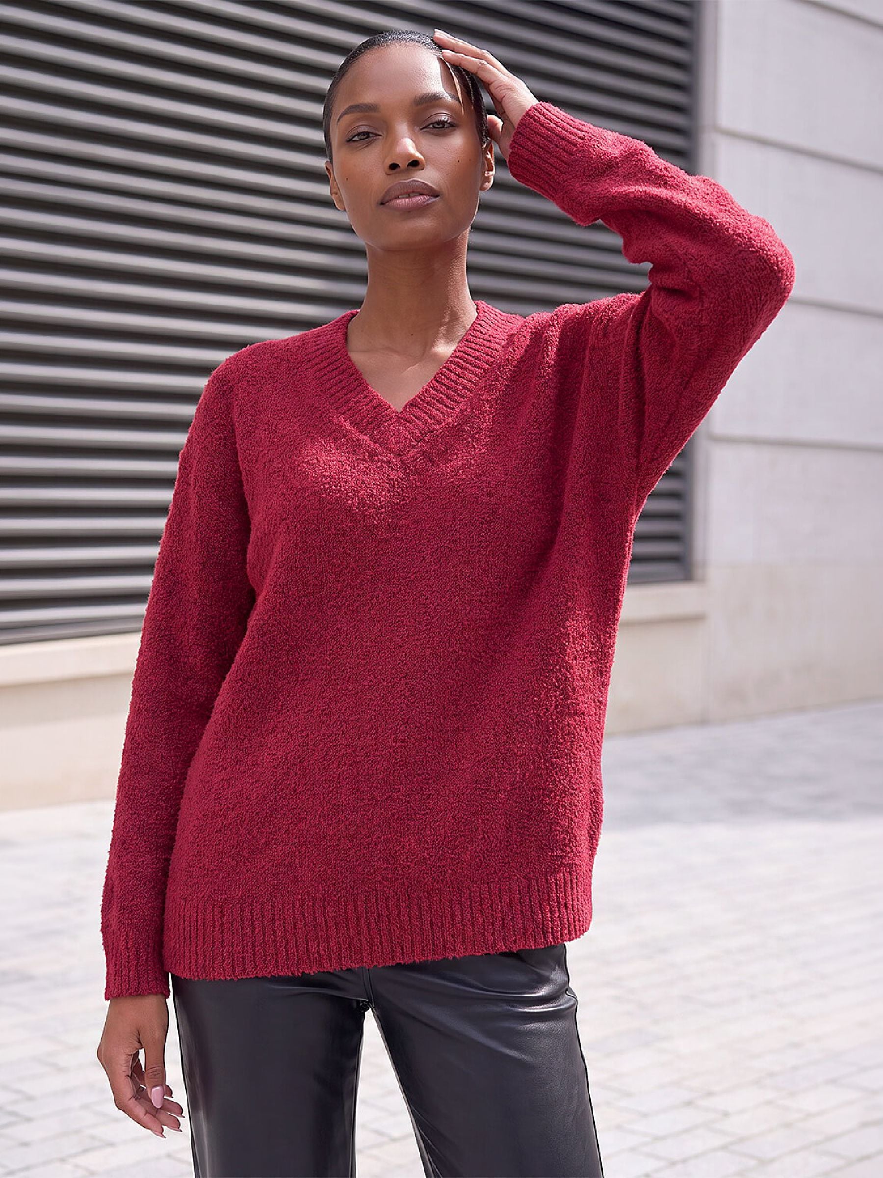 Roman Women's Dark Red Fleece V-Neck Knit Jumper In Size 20 - Image 5