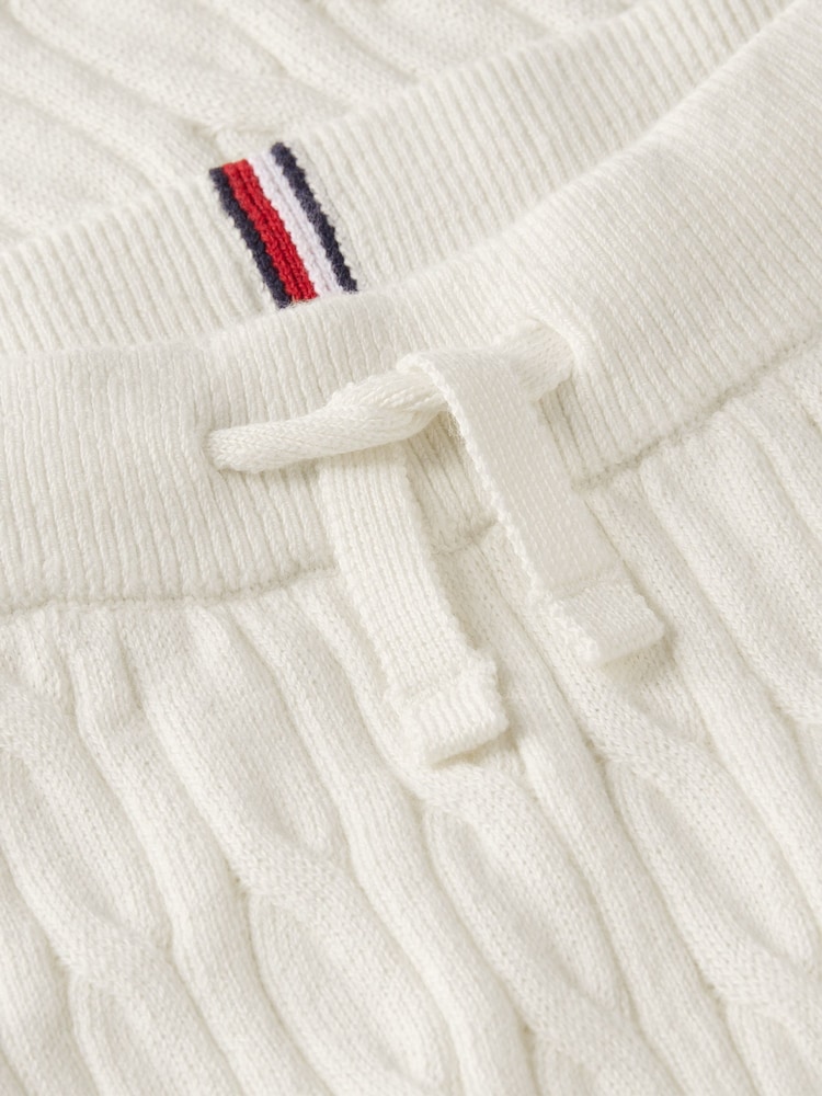 Tommy Hilfiger Cream Cable Knit Three-Piece Outfit Gift Box - Image 4 of 4