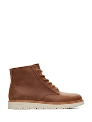 Toms Travel Lite Ranger Water Resistant Leather Boots - Image 1 of 4