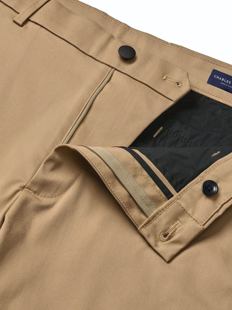 Charles Tyrwhitt Natural Performance Shorts - Image 5 of 5