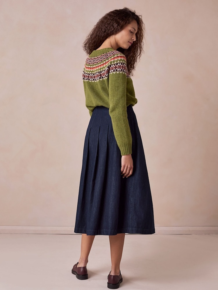 Celtic & Co. Blue Midi Denim Kilt - Image 2 of 8 Celtic & Co. Blue Midi Denim Kilt - Image 2 of 8
