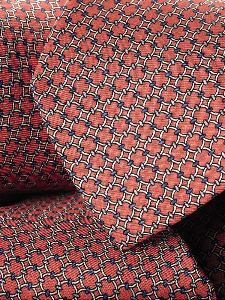 Charles Tyrwhitt Pink Silk Pint Tie - Image 2 of 2