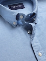 Charles Tyrwhitt Blue Plain Short Sleeve Button Down Stretch Washed Oxford Shirt - Image 5 of 6