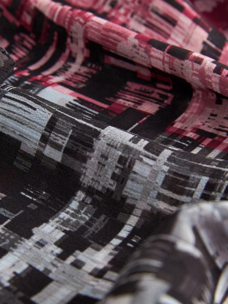 Black/Red Floral Check Cuffed Long Sleeve Sheer V-Neck Zip Detail Blouse - Image 6 of 6