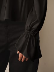 Qara - CERENE Long Sleeve High Neck Satin Blouse - 11şəkildən 5 şəkil