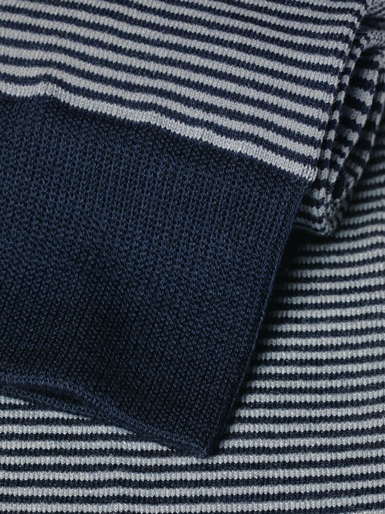 Charles Tyrwhitt Blue Stripe Socks - Image 2 of 2