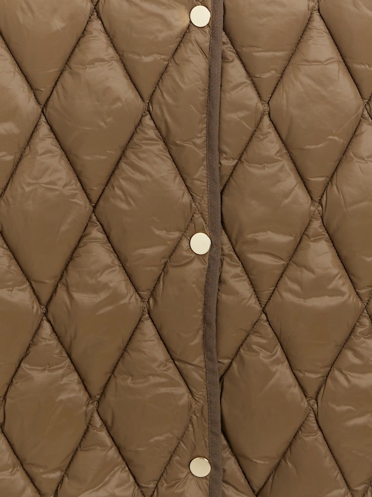 River Island Brown Quilted Gilet - Image 4 of 4