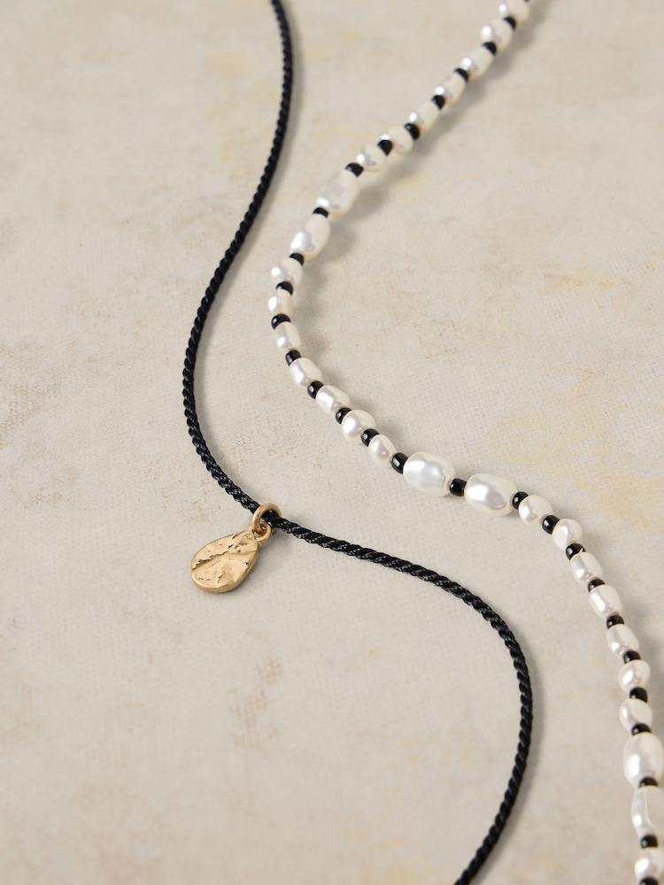 White Stuff Black Pearl Layer Necklace - Image 2 of 2