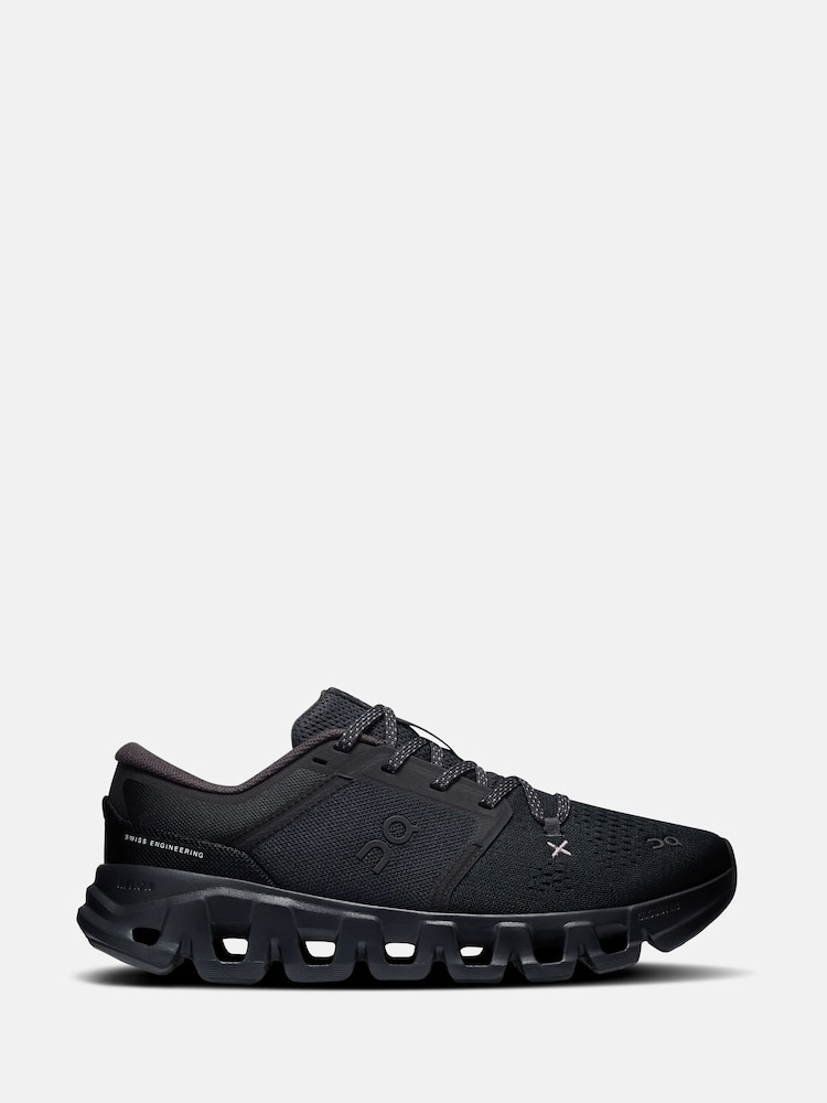 On Black Cloud X 5 Trainers - Image 1 of 6 On Black Cloud X 5 Trainers - Image 1 of 6