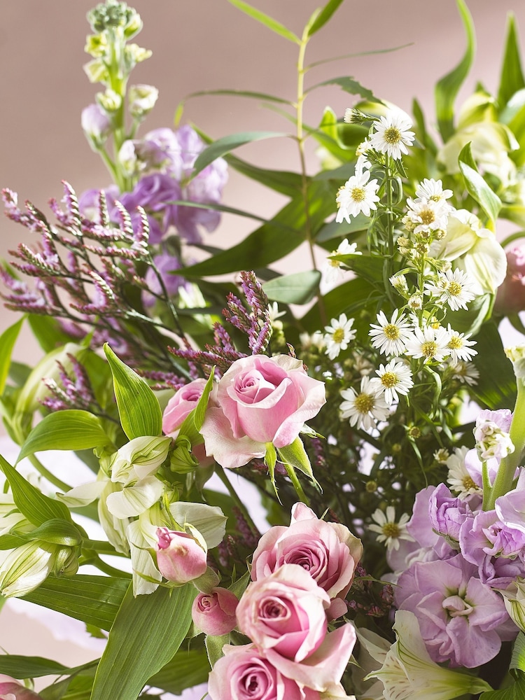 Lilac Purple Alstroemeria Fresh Flower Bouquet in Hatbox - Image 2 of 4