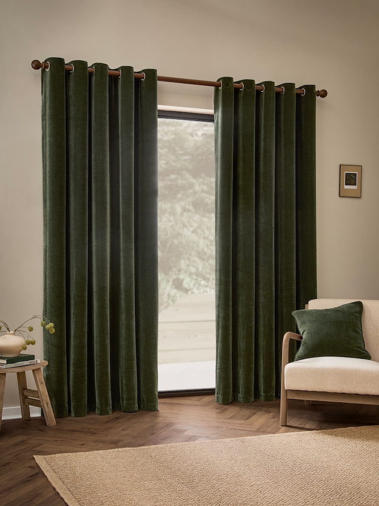 Yard Lichen Heavy Chenille Lined Eyelet Curtains - Image 2 of 4