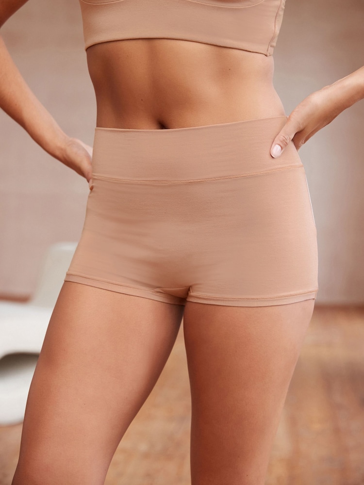 Neutrale Farbe - Ultimative Komfort-Slips - Bild 1 von 5 Neutrale Farbe - Ultimative Komfort-Slips - Bild 1 von 5