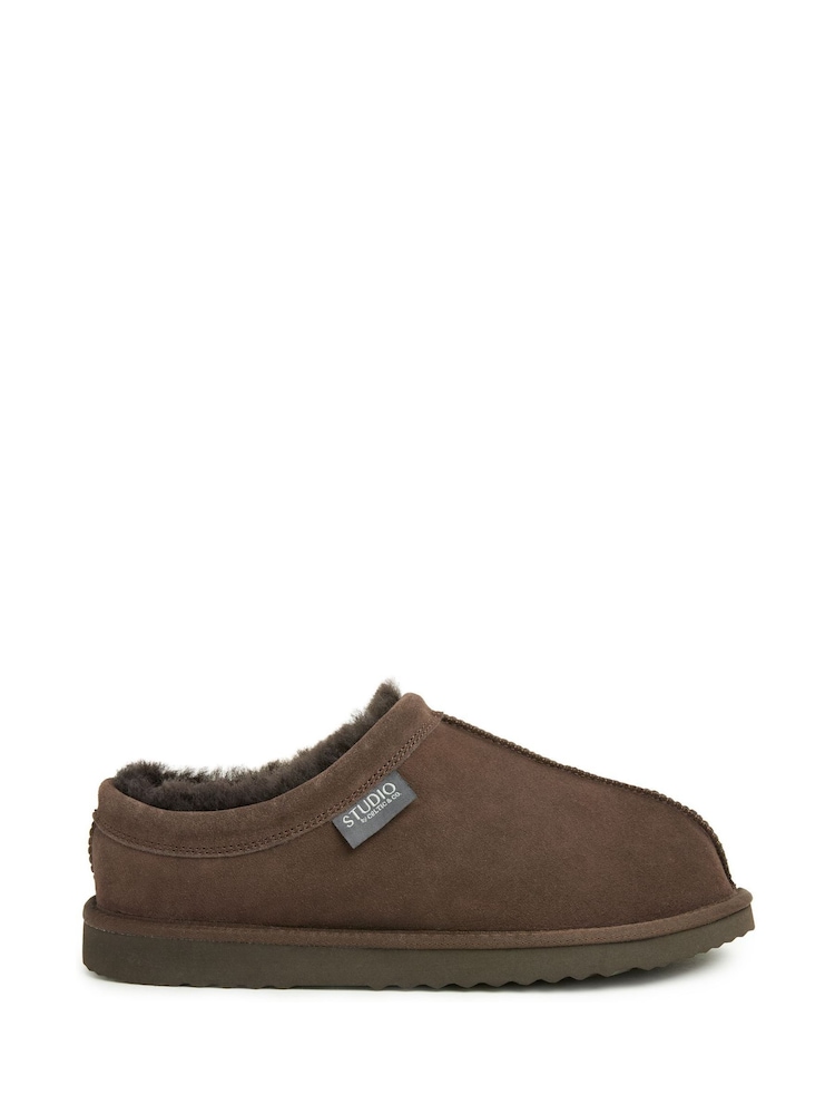 Celtic & Co. Brown Studio Clog Slippers - Image 2 of 5
