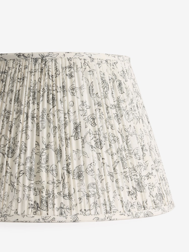 White Black Floral Pleated Lamp Shade - Image 5 of 5 White Black Floral Pleated Lamp Shade - Image 5 of 5