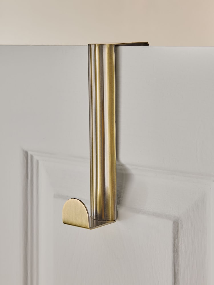 Gold Hooks - Image 2 of 2