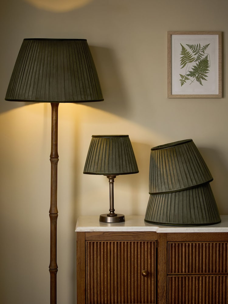 Green Velvet Pleated Lamp Shade - Image 2 of 5