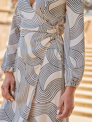 Sosandar Black Geometric Print Satin Wrap Dress - Image 5 of 5