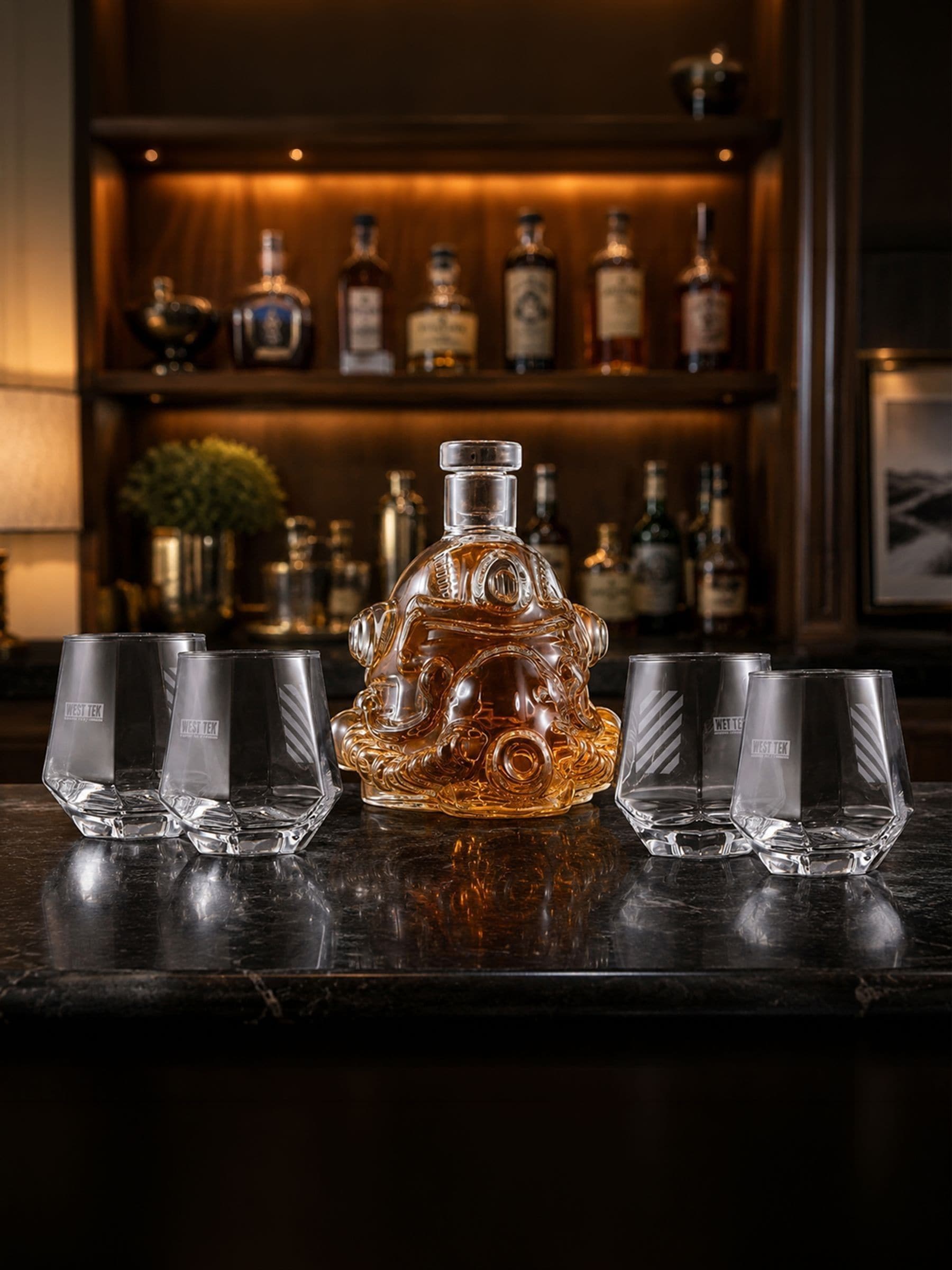 UKONIC Fallout Glass Decanter in Gift Box, Clear - Image 4