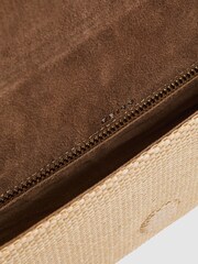 حقيبة يد صغيرة رافية Regent بتصميم Baguette من Reiss - صورة 5 من 6