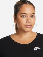 Nike Black Curve Sportswear Club Essentials T-Shirt - Image 3 of 5