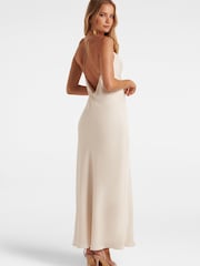 Weiß - Forever New Hannah Diamante Satin-Trägerkleid​​​​​​​ - Bild 2 von 4