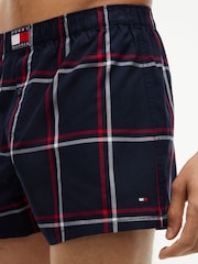 Rojo - Calzoncillos bóxer tejidos con estampado clásico de Tommy Hilfiger 3 Pack - Imagen 5 de 6