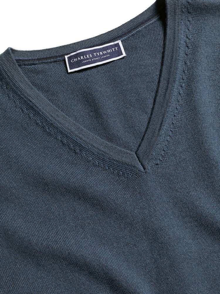 Charles Tyrwhitt Dark Blue Pure Merino V-Neck Jumper - Image 3 of 4