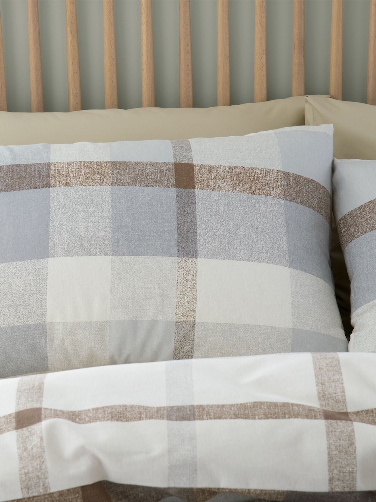Catherine Lansfield Natural Brushed 100% Cotton Check Reversible Duvet Cover Set - Image 3 of 4