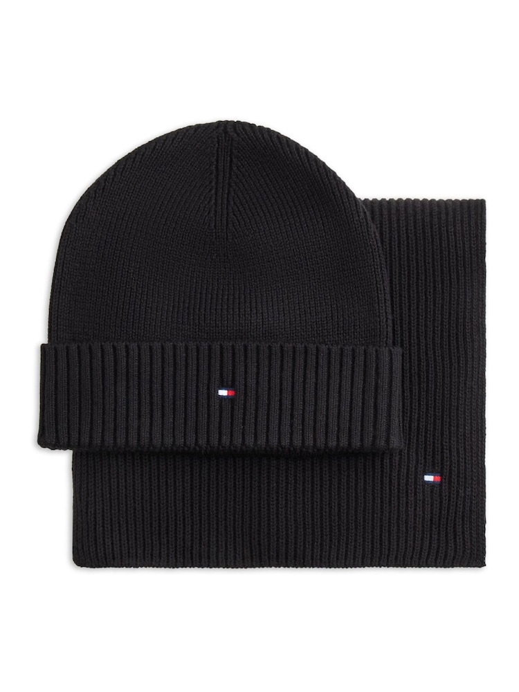 Tommy Hilfiger Flag Scarf And Beanie Gift Box - Image 1 sur 4 Tommy Hilfiger Flag Scarf And Beanie Gift Box - Image 1 sur 4