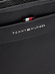 Tommy Hilfiger Black Metal Logo Textured Cross-Body Bag - Image 5 of 5