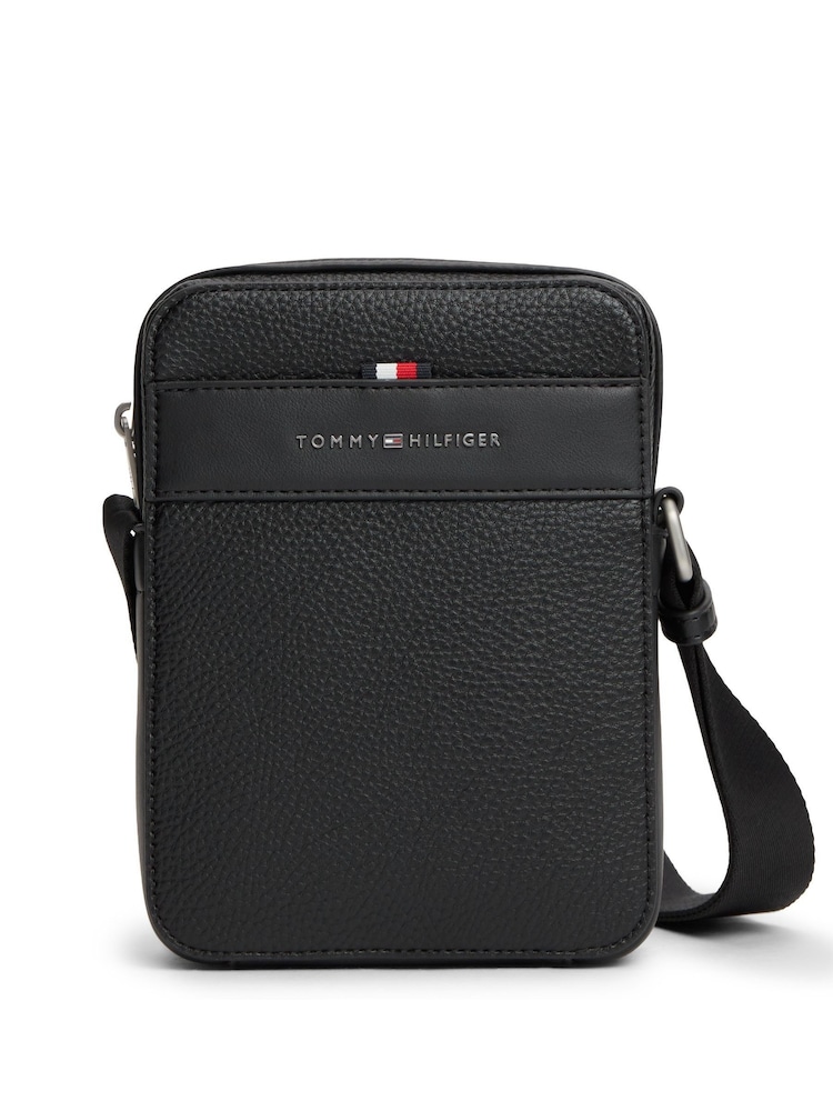 Tommy Hilfiger metalllogo teksturert crossbody reporterveske - Bilde 1 av 5