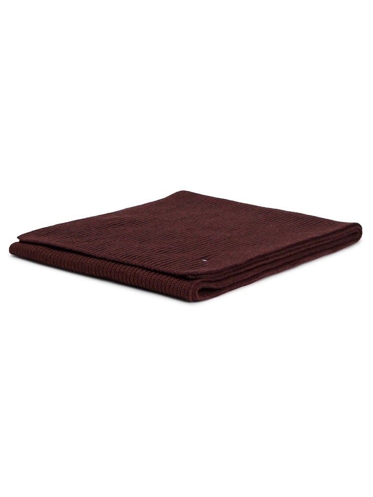 Tommy Hilfiger Red Flag Scarf With Cashmere - Image 4 of 4 Tommy Hilfiger Red Flag Scarf With Cashmere - Image 4 of 4